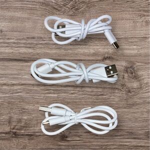 Universal White Charging Cable Set
